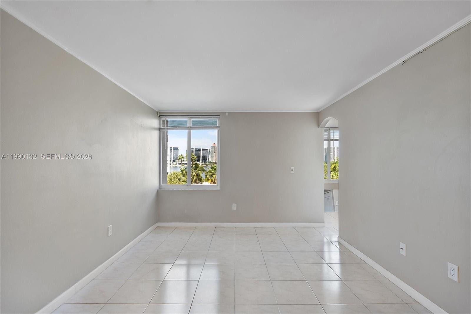 250 180th Drive 456, Sunny Isles Beach, FL 33160 photo 6