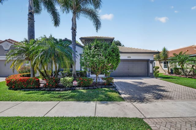 7916 Lando Avenue, sold in Avalon Estates, Boynton Beach, FL