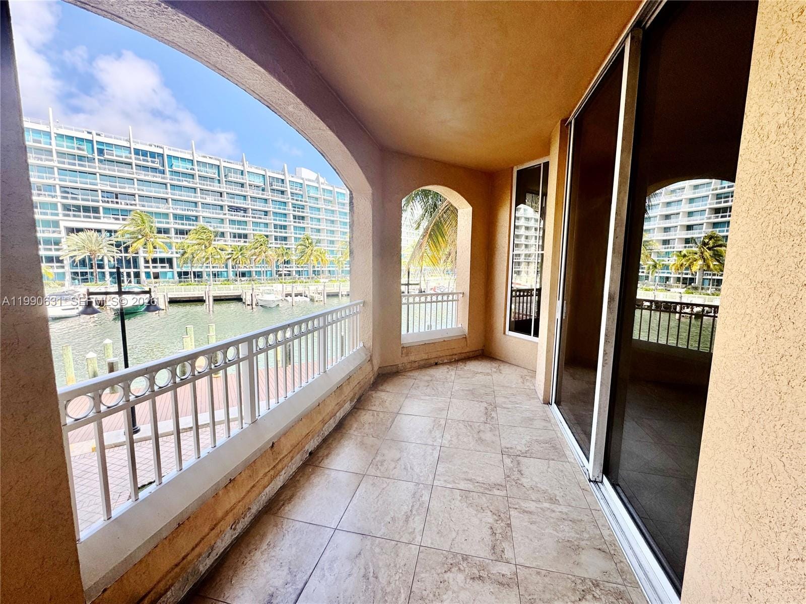 3001 NE 185th Street 213, Aventura, FL 33180 photo 2