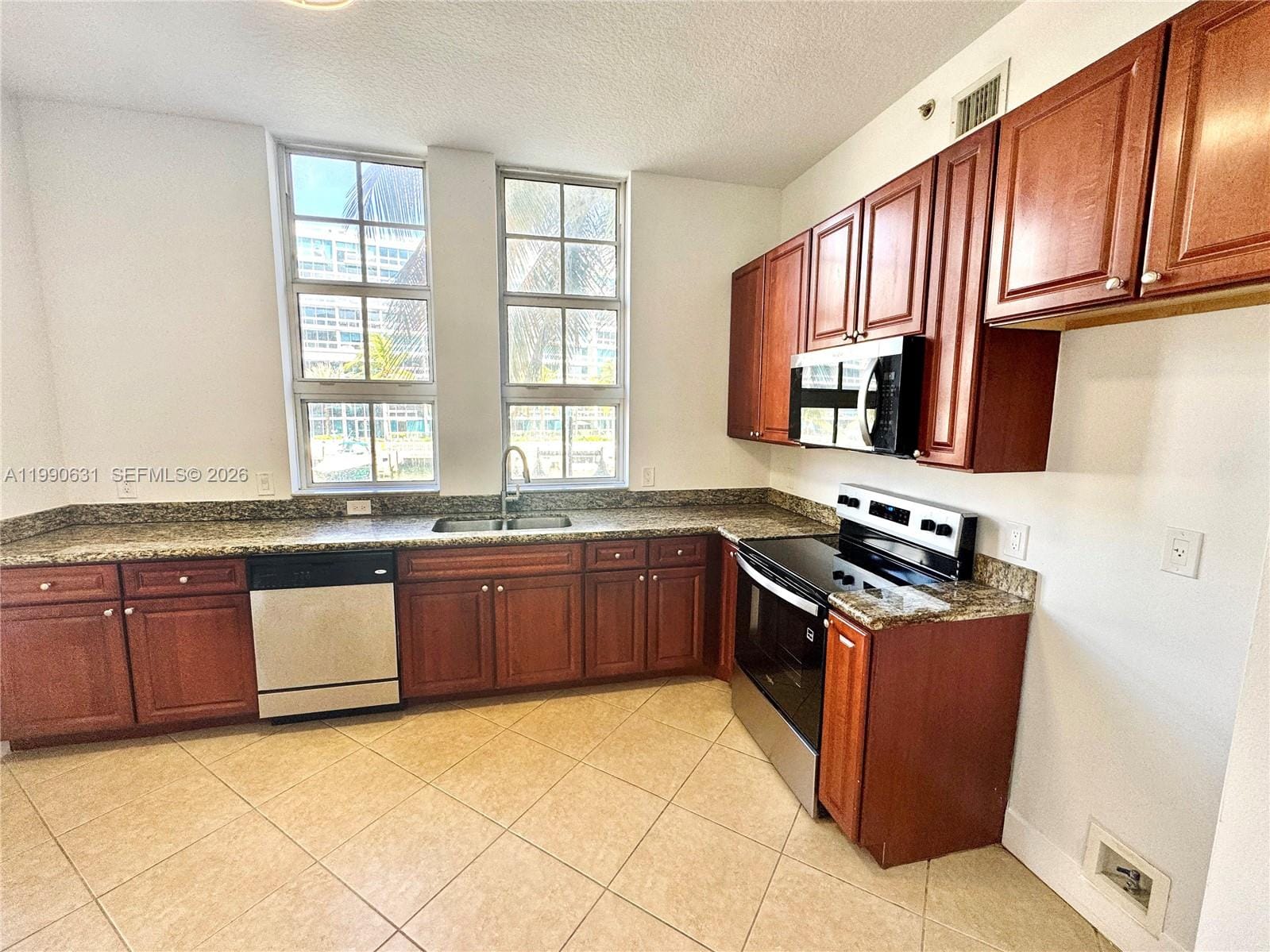 3001 NE 185th Street 213, Aventura, FL 33180 photo 11