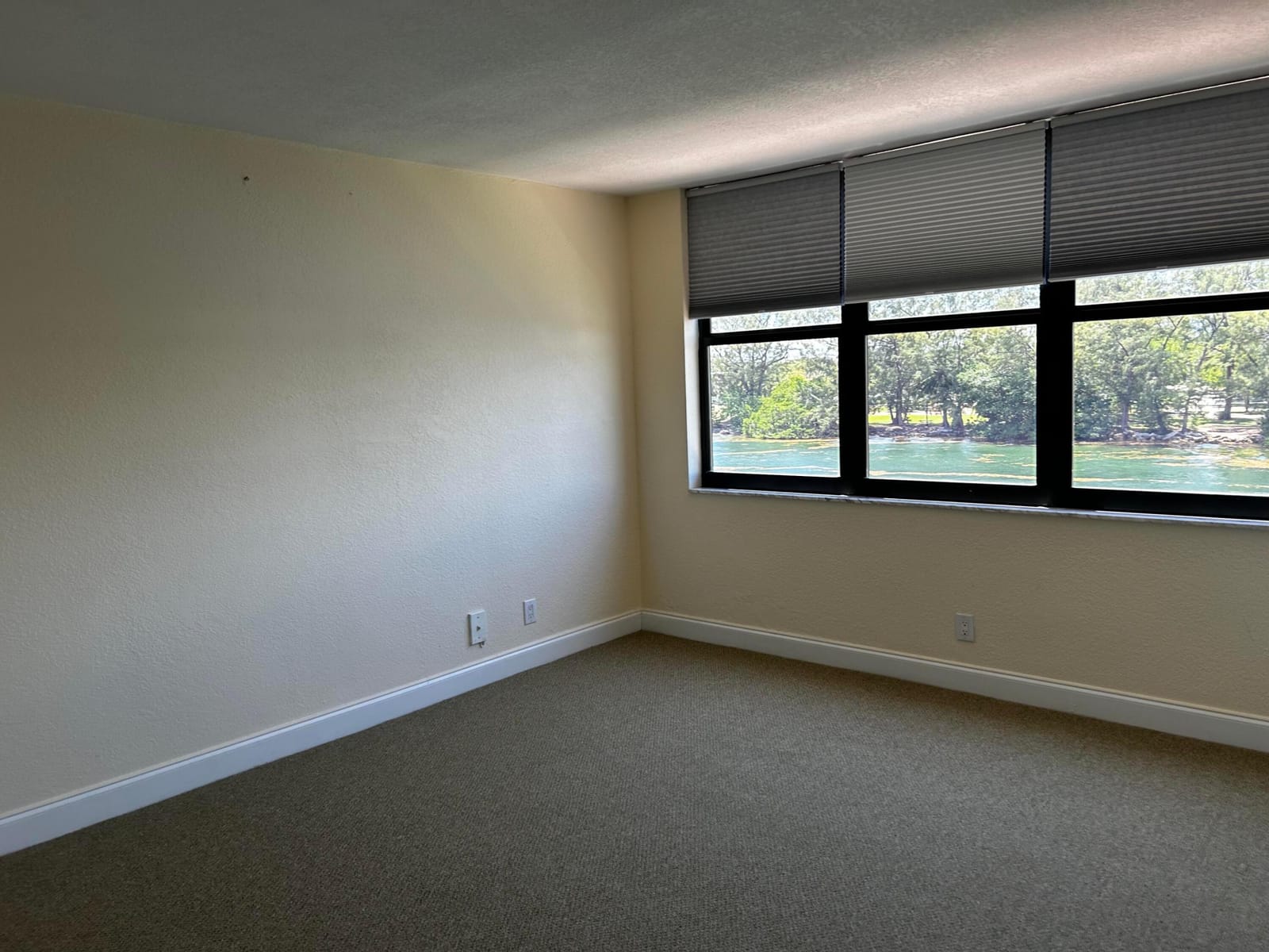 1401 N Riverside Drive N 307, Pompano Beach, FL 33062 photo 23