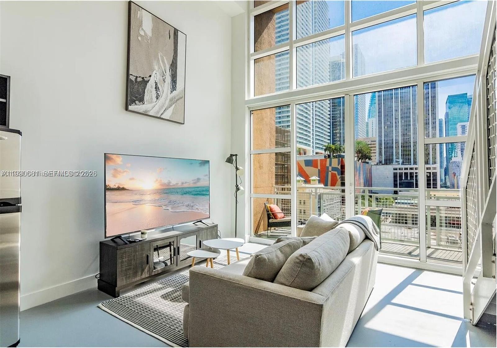 253 NE 2nd Street 617, Miami, FL 33132, Miami