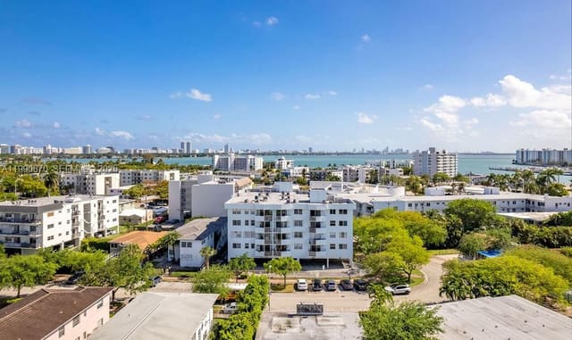 1990 Marseille Drive 402, Miami Beach, FL 33141