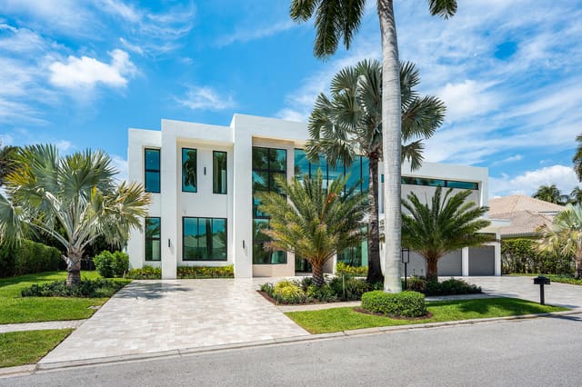 17699 Lake Estates Drive, Boca Raton, FL 33496