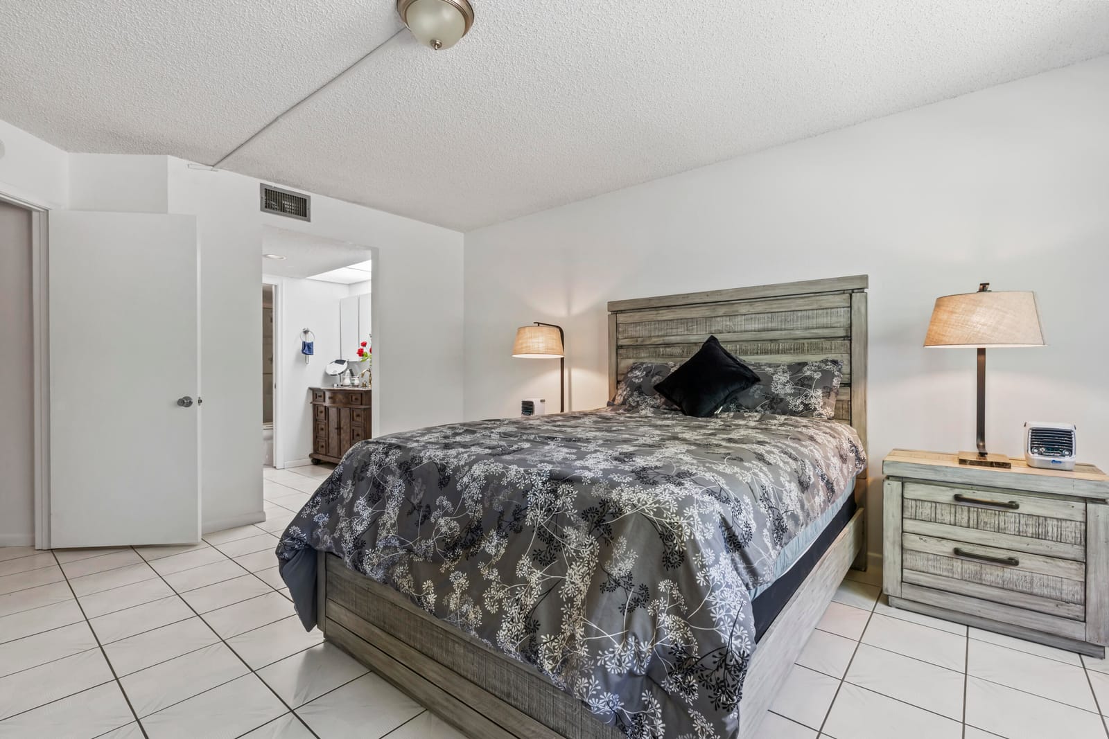 1000 SW 125th Avenue 211, Pembroke Pines, FL 33027 photo 16