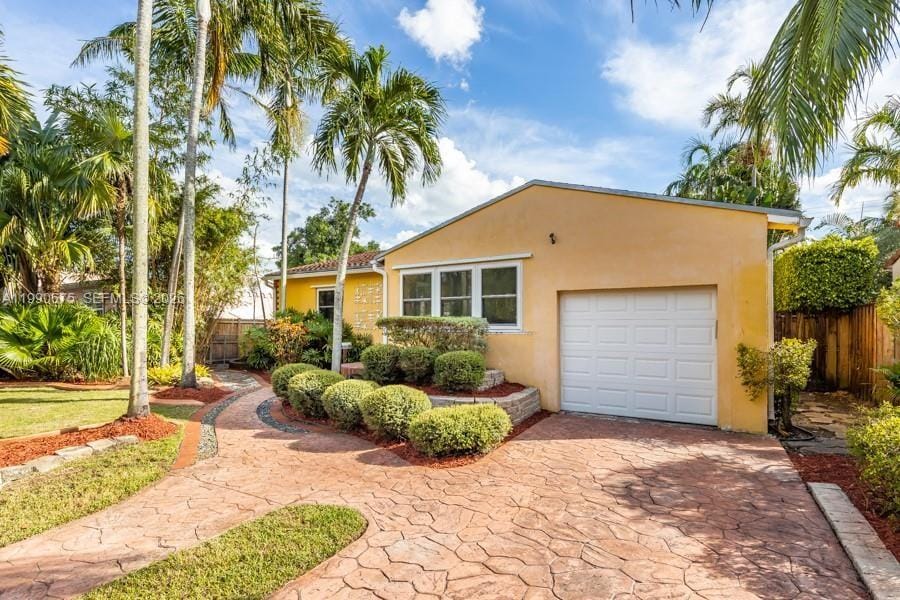 1612 Funston Street, Hollywood, FL 33020 photo 3