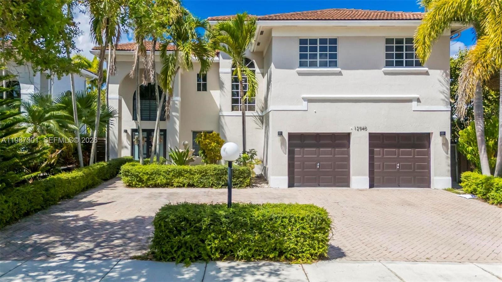 3 bedroom home for sale at 12940 142nd, Miami, FL 33186 — $779,000