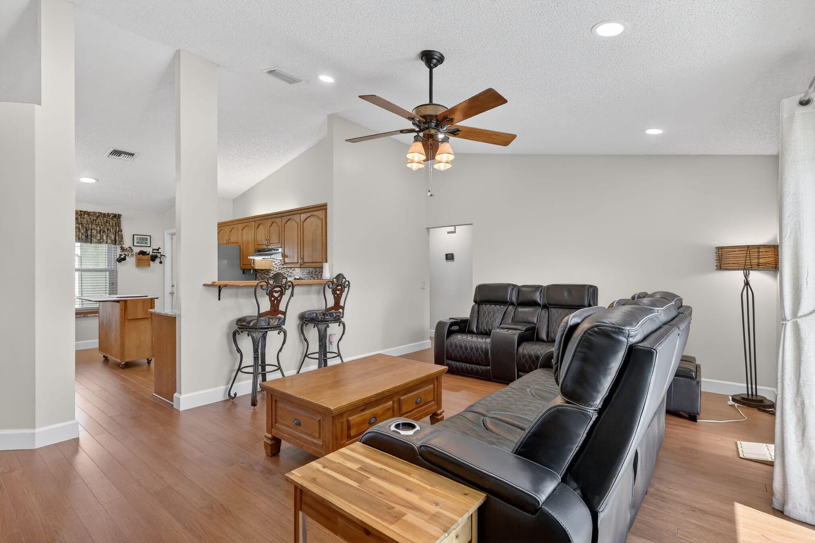 2672 SW Import Drive — photo 11