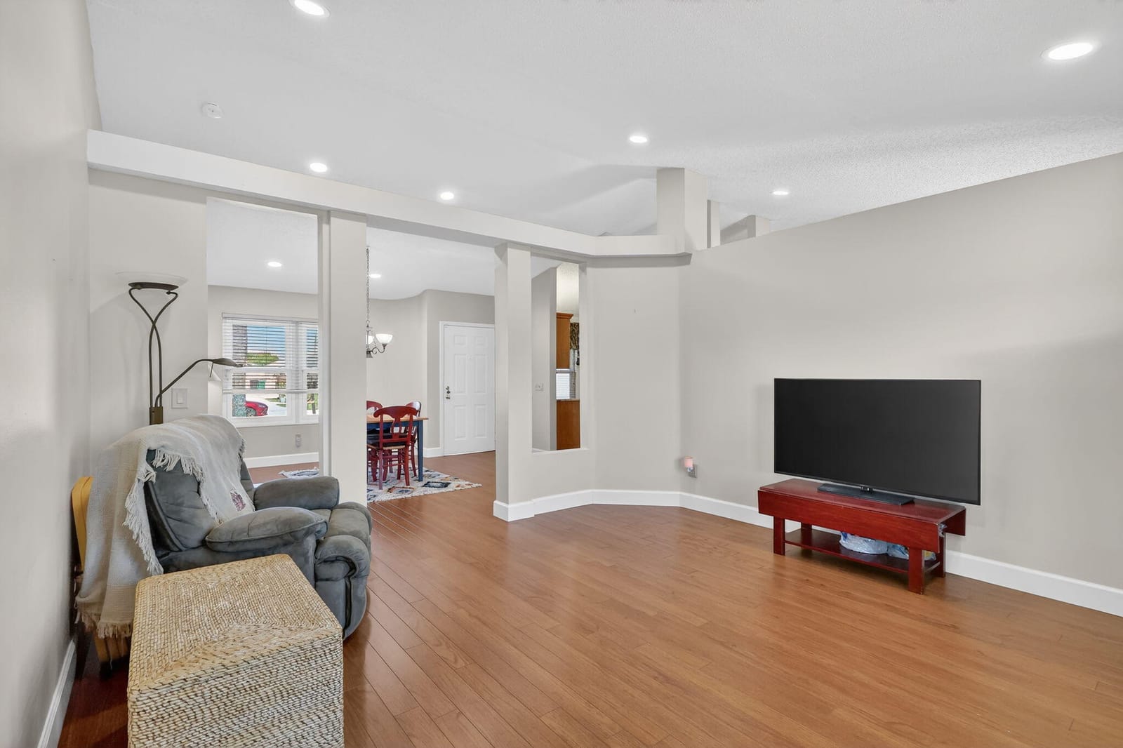 2672 SW Import Drive — photo 7