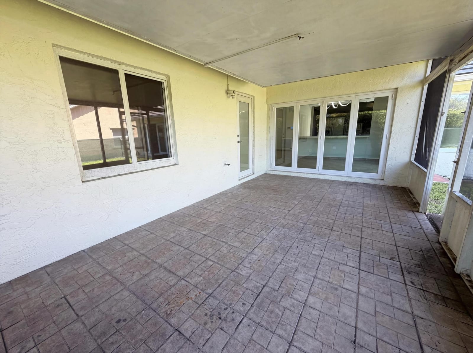 1179 NW 161st Avenue, Pembroke Pines, FL 33028 photo 16