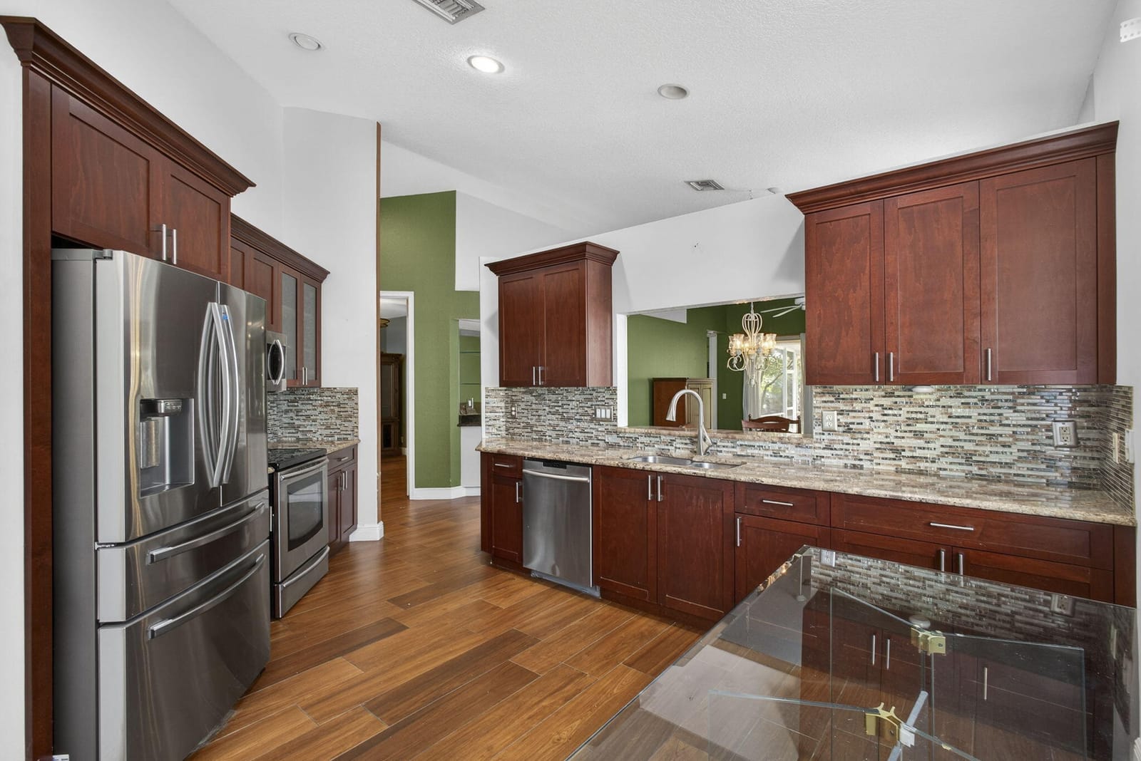 9198 Clipper Court — photo 8