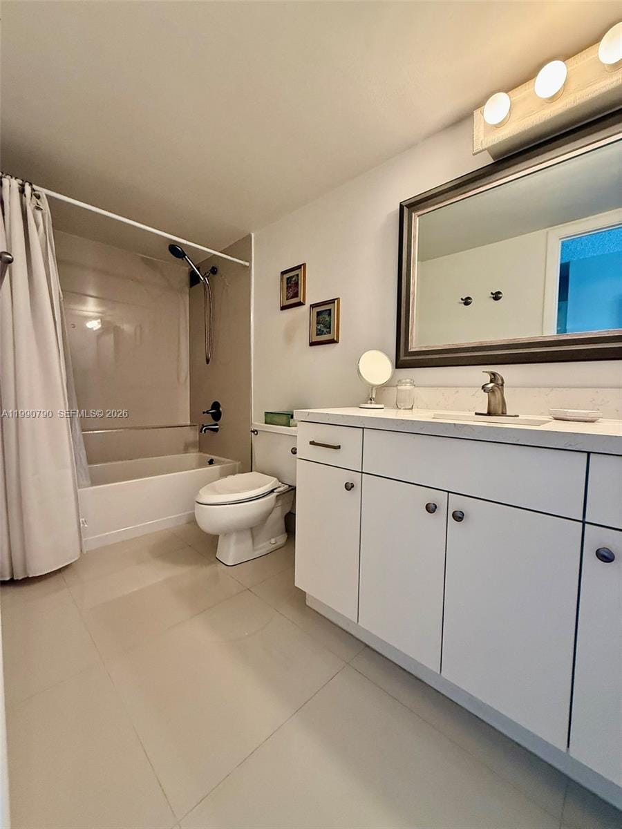 200 Leslie Drive 425 — photo 12