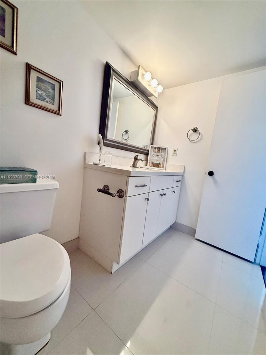 200 Leslie Drive 425, Hallandale Beach, FL 33009 photo 14