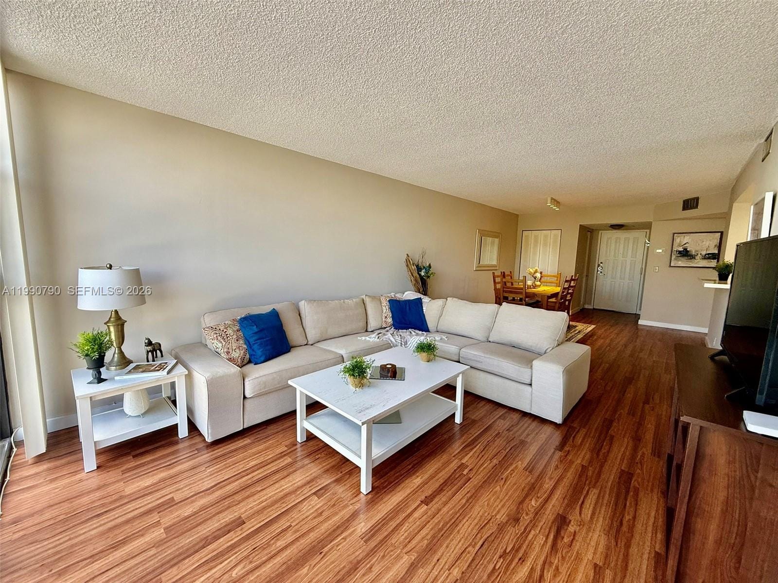 200 Leslie Drive 425 — photo 4