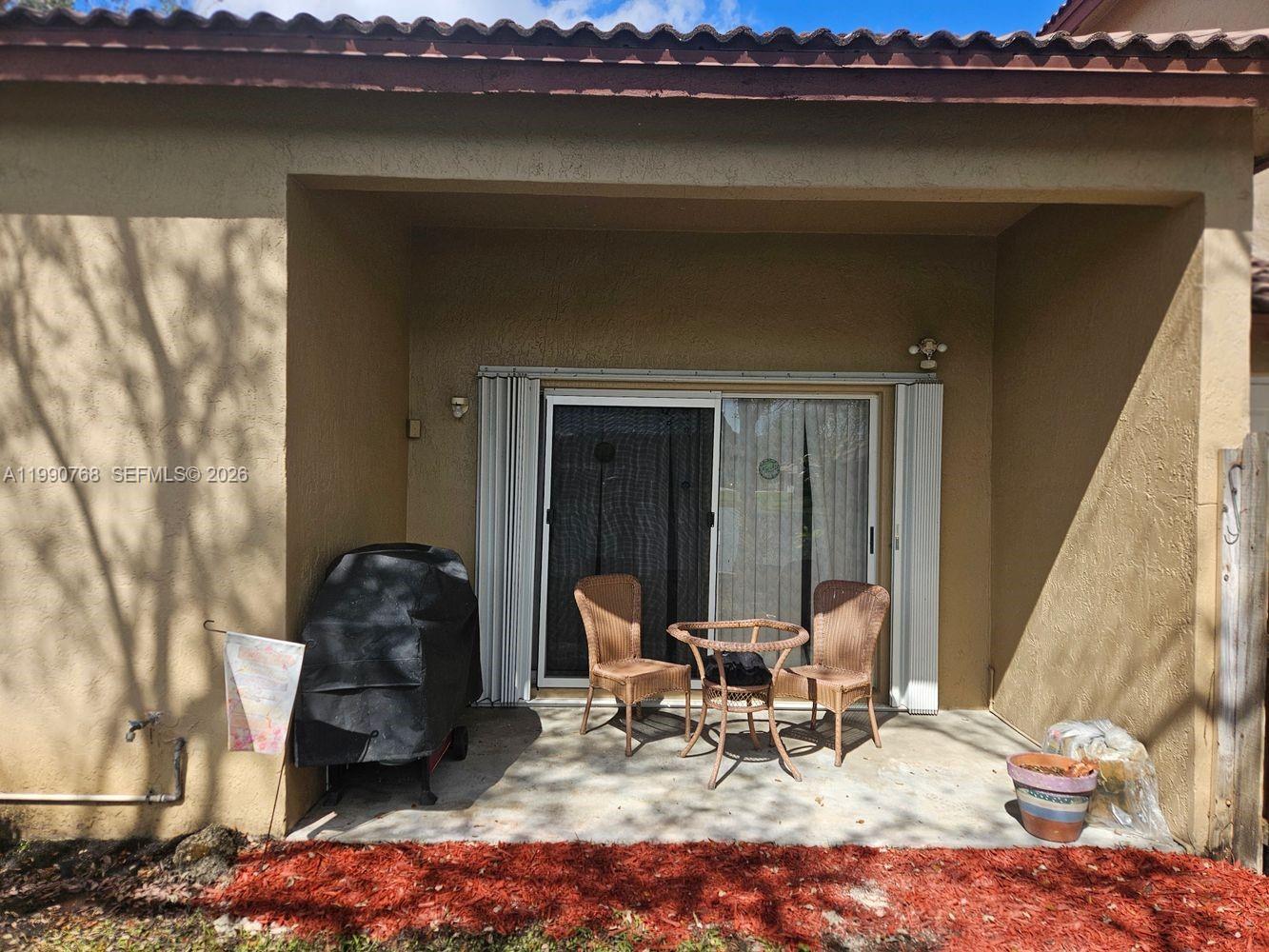 16132 Emerald Cove Road, Weston, FL 33331, Weston