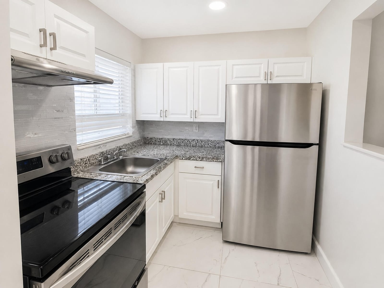 1115 Lake Terrace 208, Boynton Beach, FL 33426 photo 6