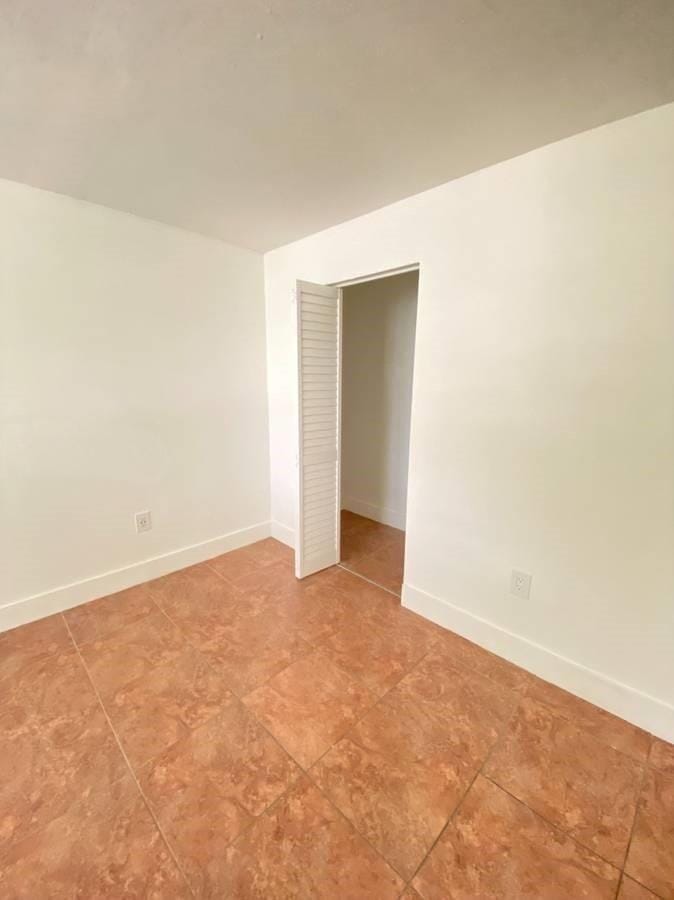 1740 NW N River Drive 319 — photo 6