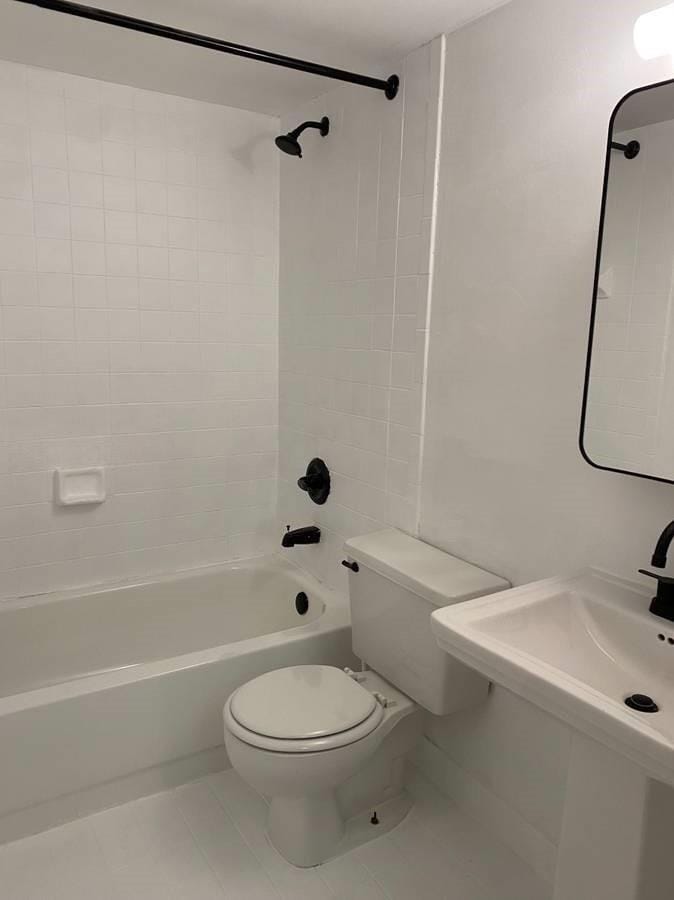 1740 NW N River Drive 319 — photo 10