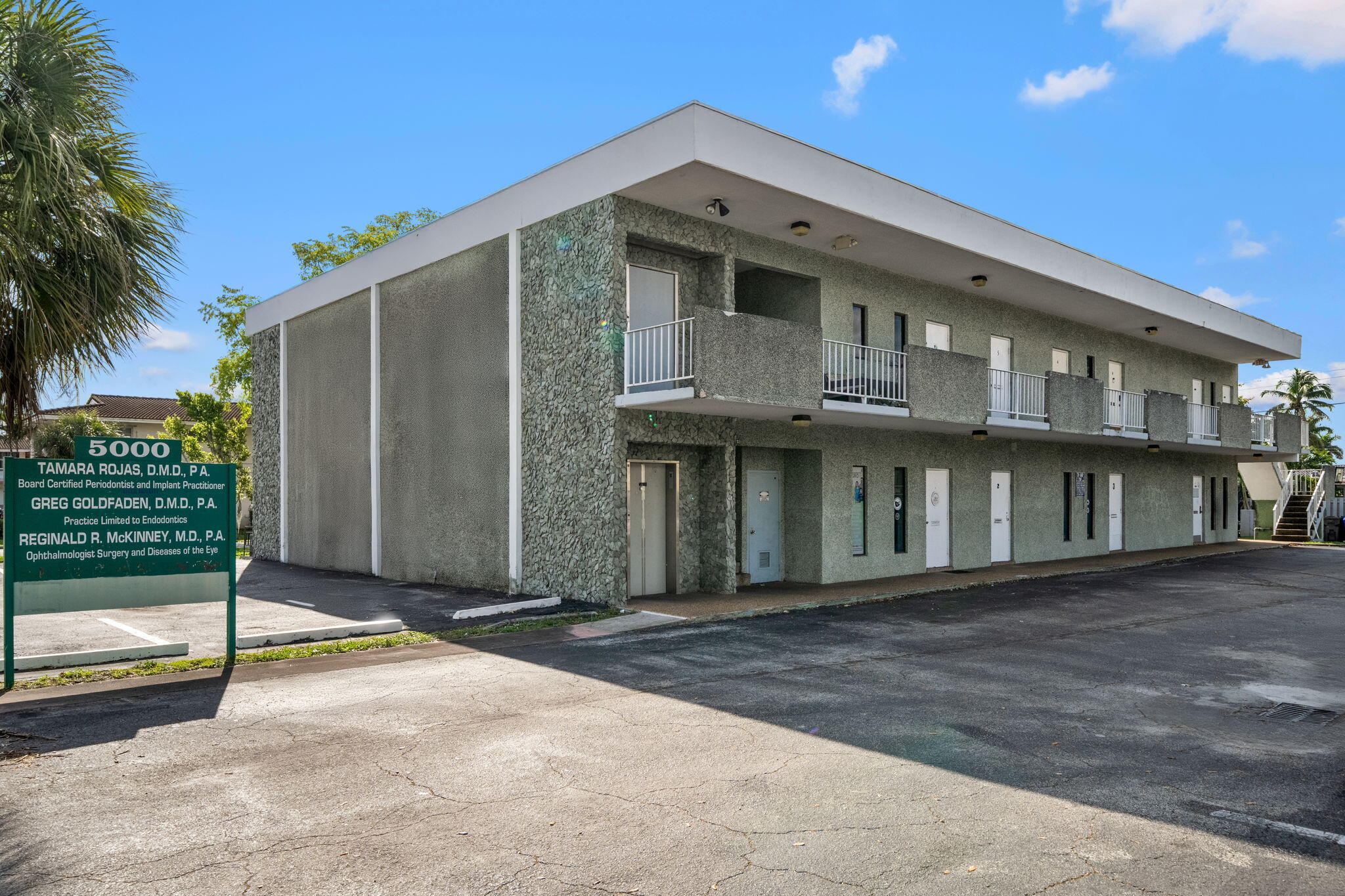 5000 Hollywood Boulevard, Hollywood, FL, Hollywood