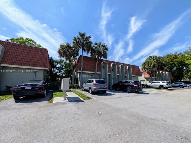 11394 Royal Palm Boulevard 11394, Coral Springs, FL 33065