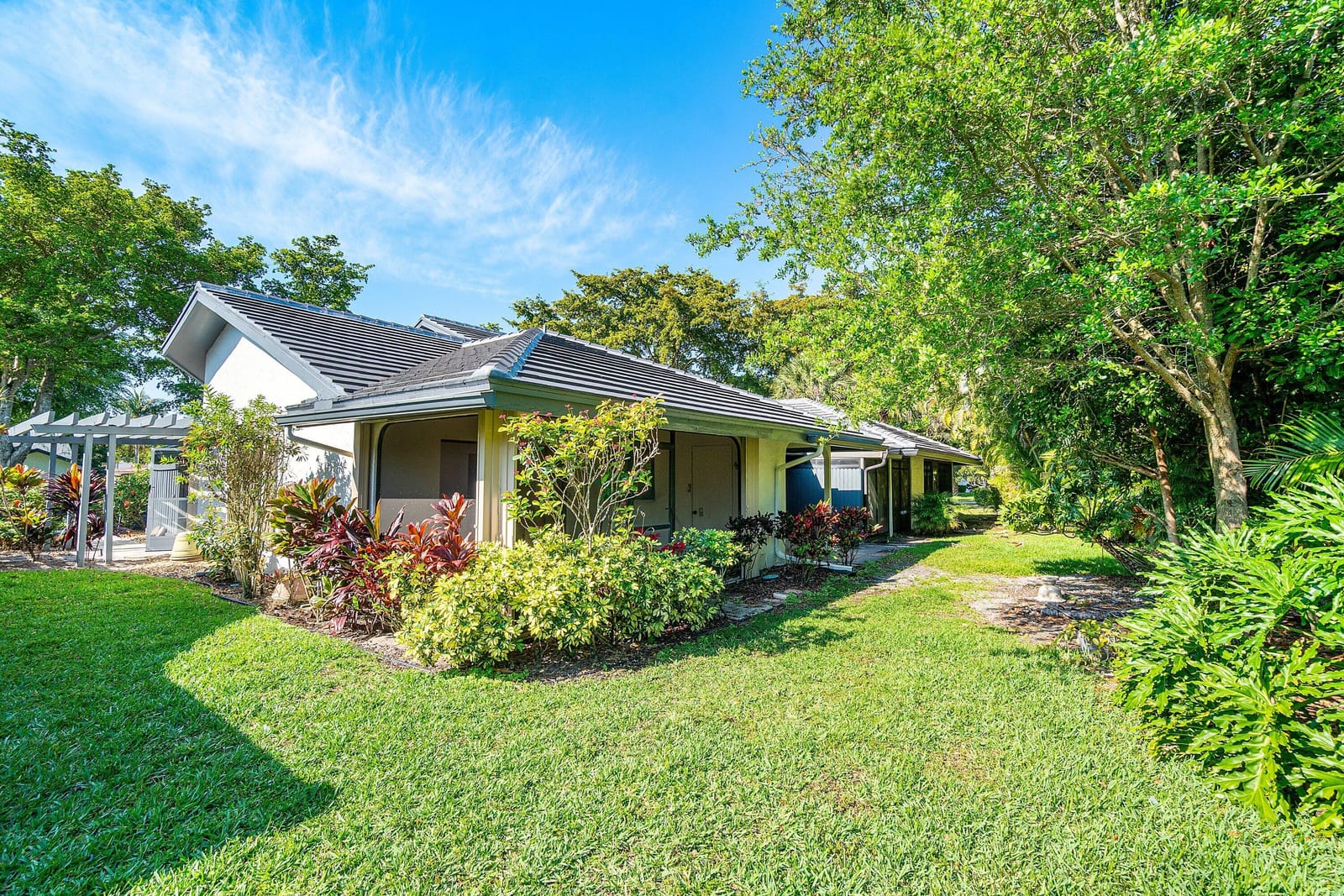 5041 Pine Drive, Boynton Beach, FL 33437 photo 2