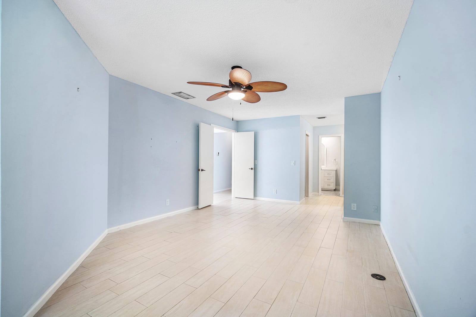 5041 Pine Drive, Boynton Beach, FL 33437 photo 10
