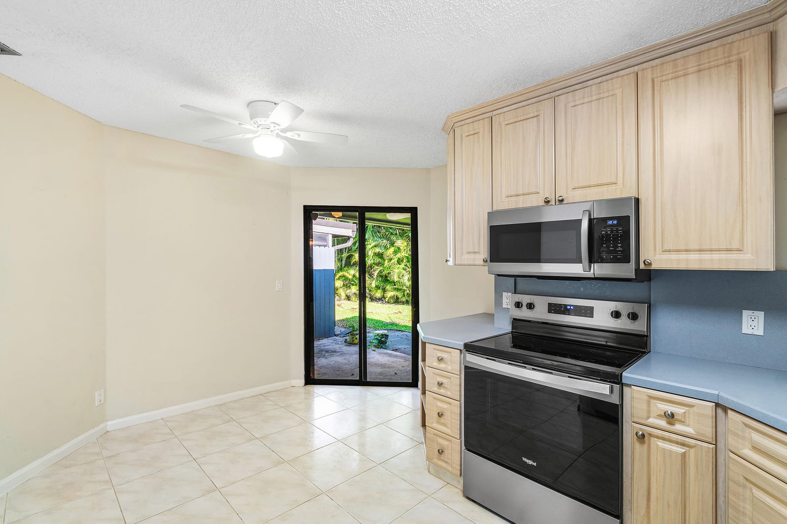 5041 Pine Drive, Boynton Beach, FL 33437 photo 7