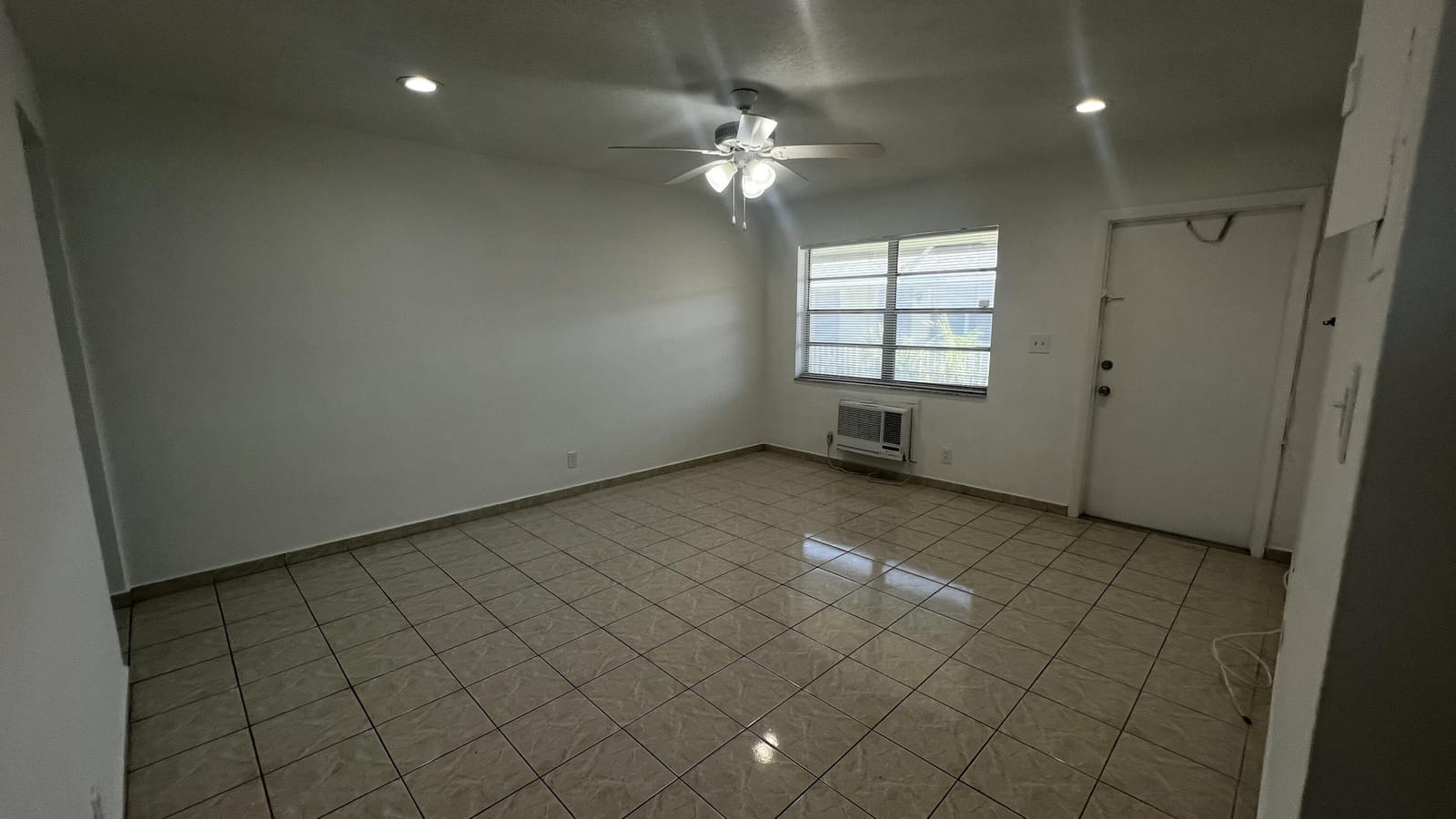 13 NE 2nd Avenue 201, Dania Beach, FL 33004 photo 3