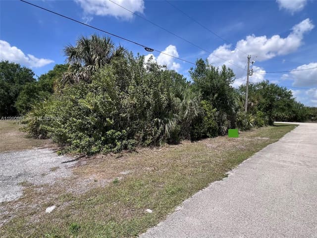6155 Hughes Avenue, Willow Lake, Fort Myers, FL