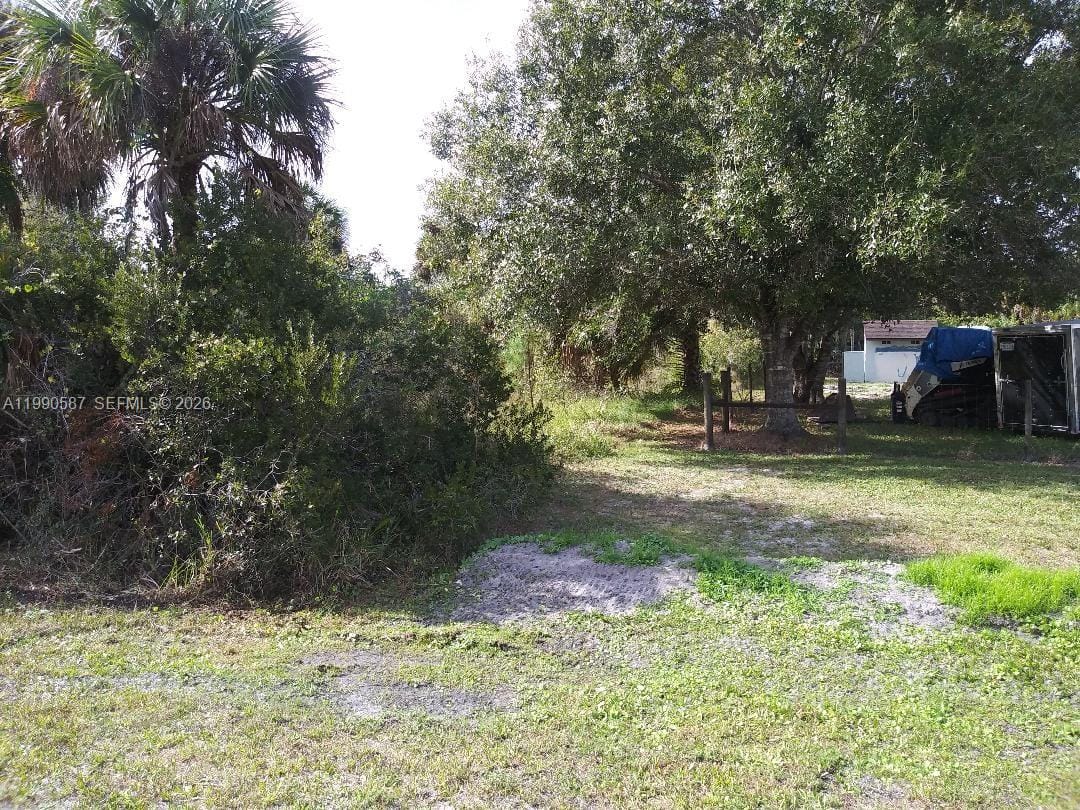 6155 Hughes Avenue, Fort Myers, FL 33905 photo 7