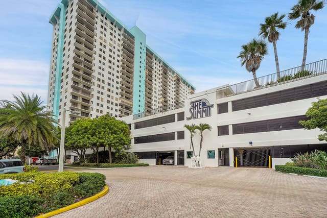 1201 S Ocean Drive 506s, Summit, Hollywood, FL