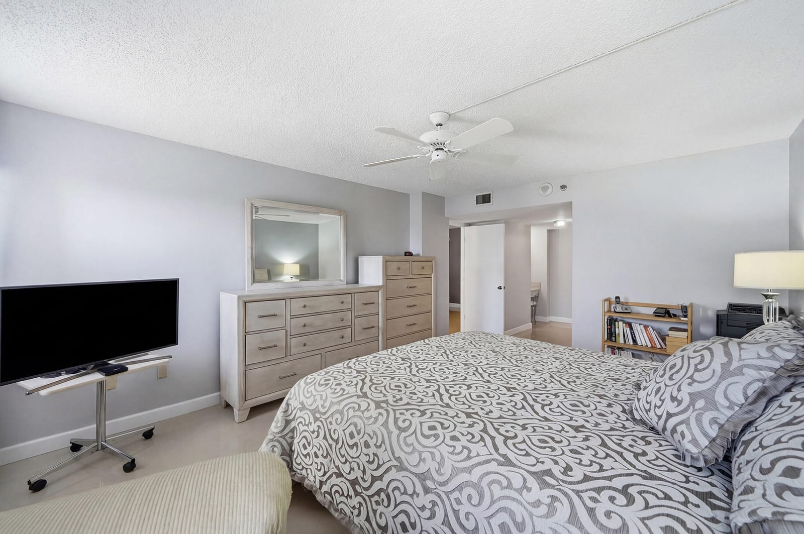 1201 S Ocean Drive 506s, Hollywood, FL 33019 photo 28