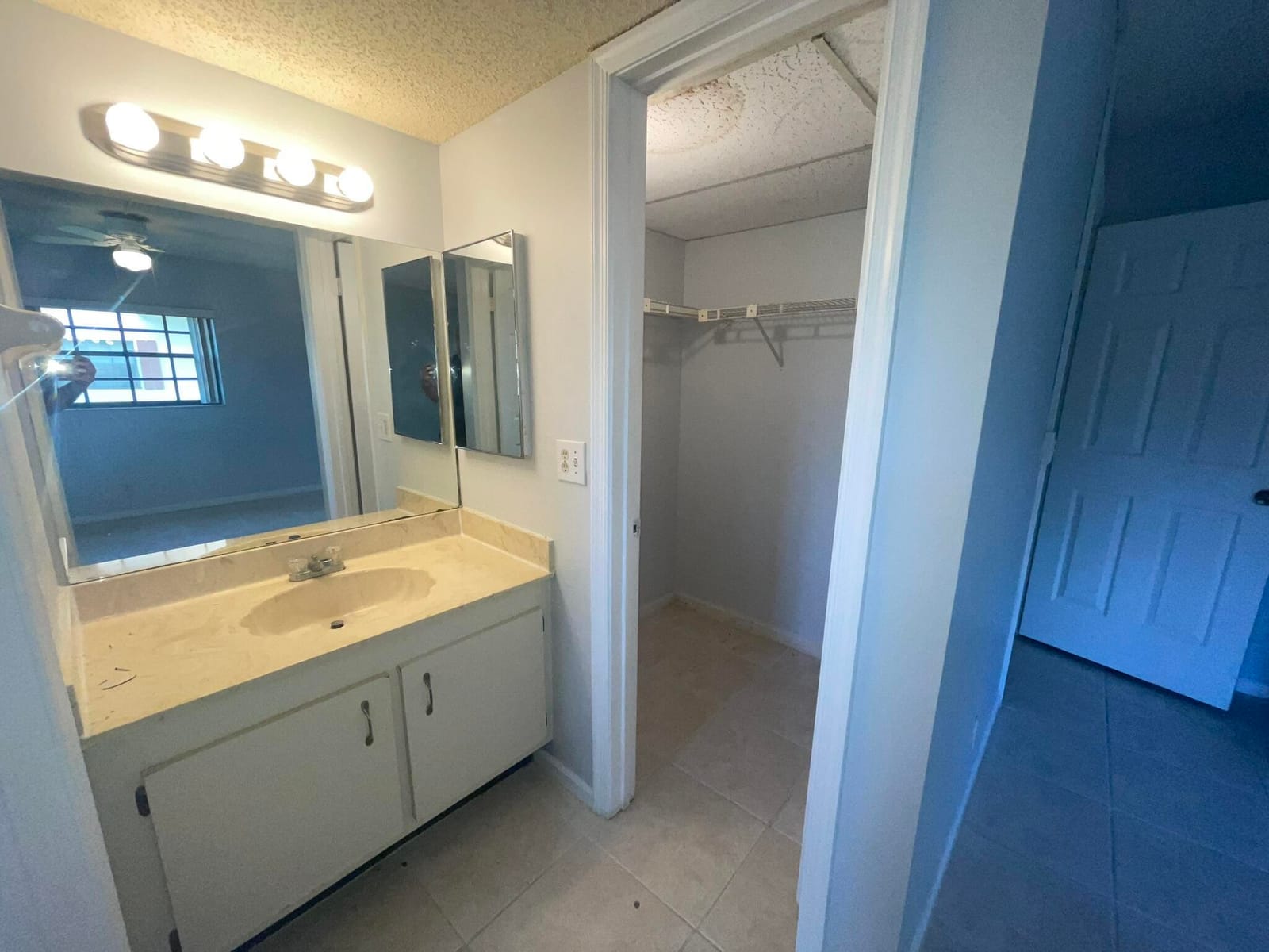 4185 Oak Terrace Drive — photo 5