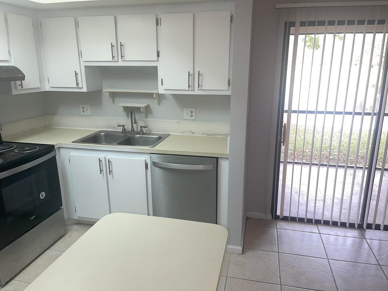 4185 Oak Terrace Drive — photo 6