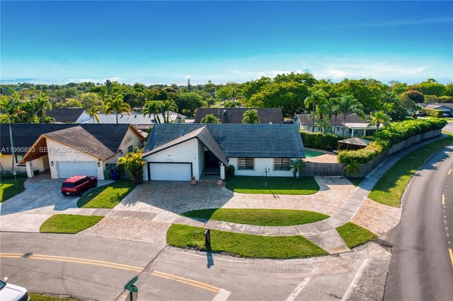 10224 SW 131st Court, sold in First Addn To Calusa Club, Miami, FL