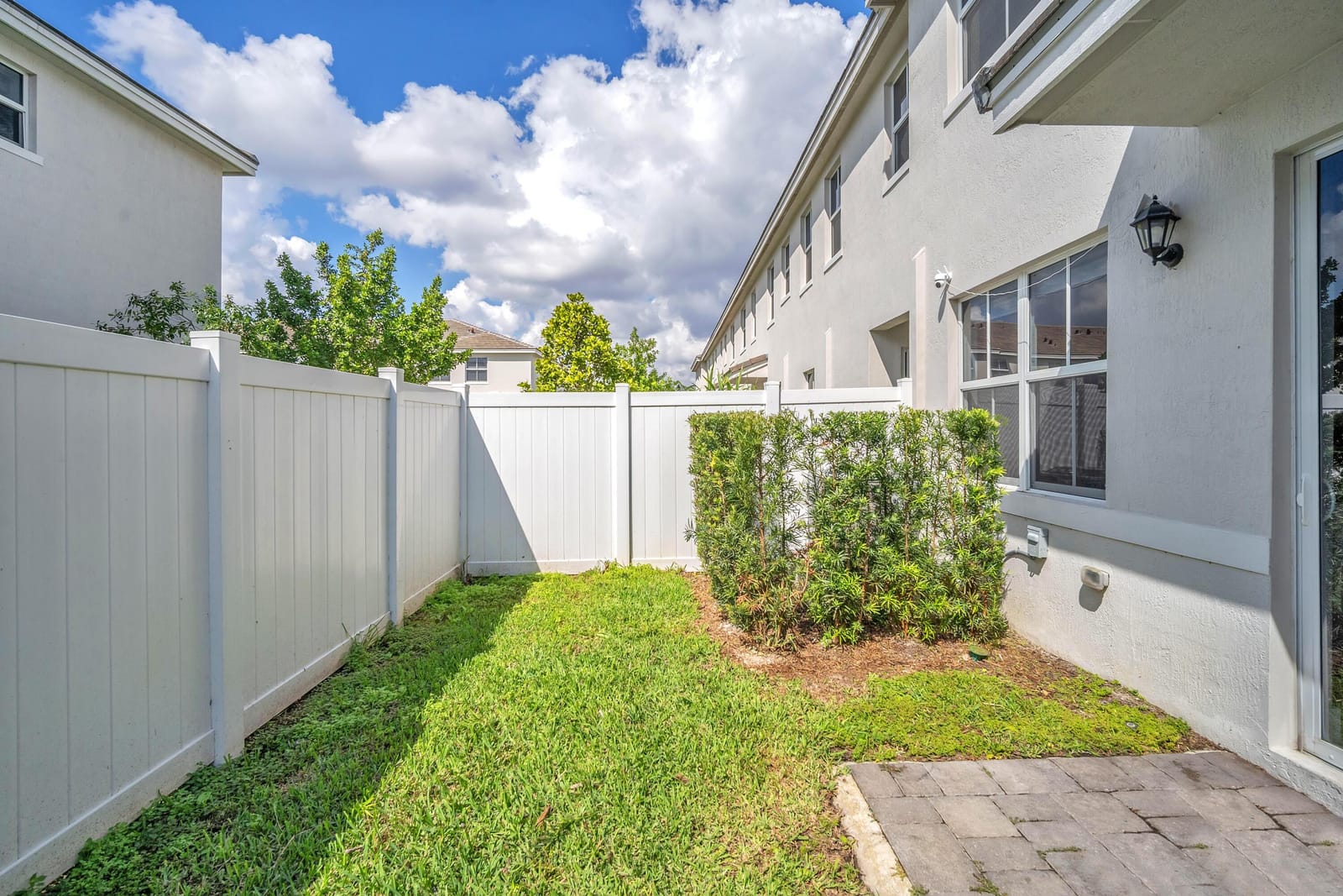 17002 SW 1st Street, Pembroke Pines, FL 33027 photo 17