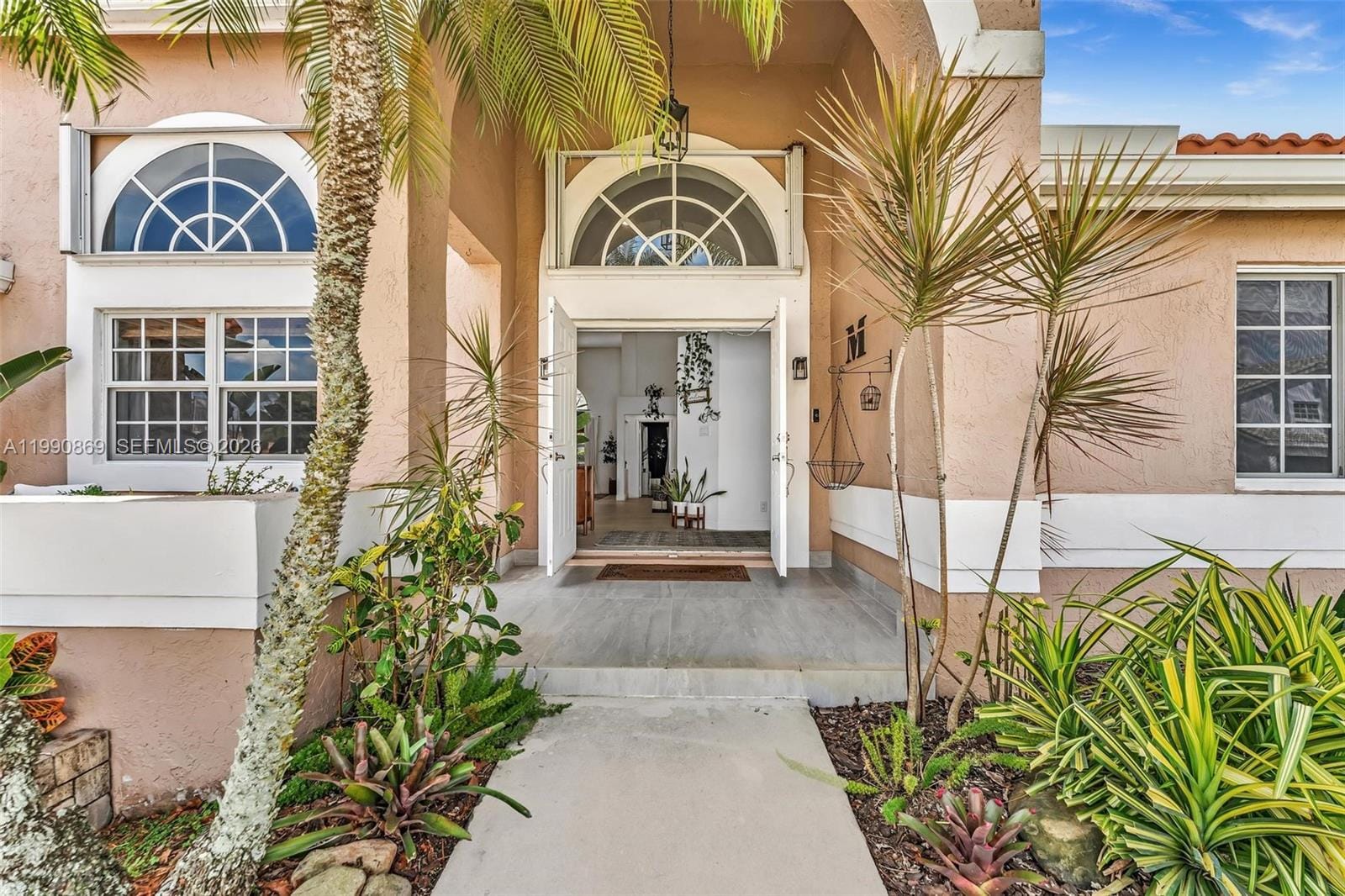 20106 NW 9th Drive, Pembroke Pines, FL 33029 photo 2