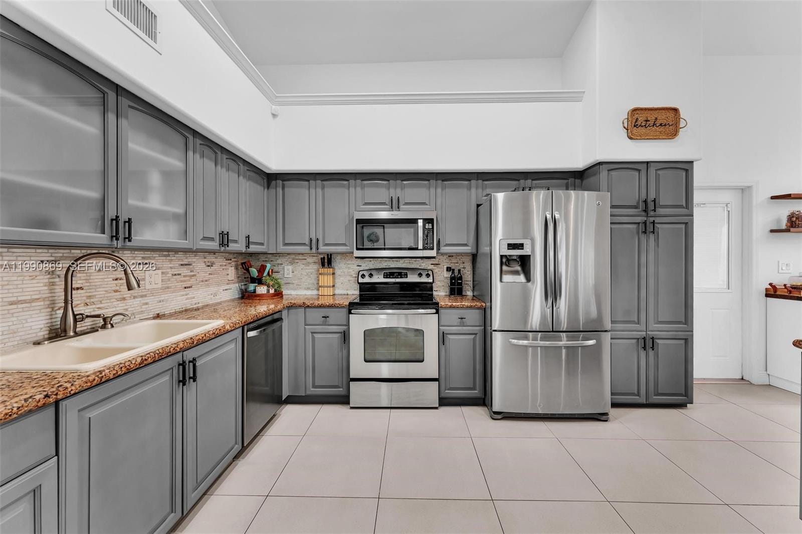 20106 NW 9th Drive, Pembroke Pines, FL 33029 photo 6