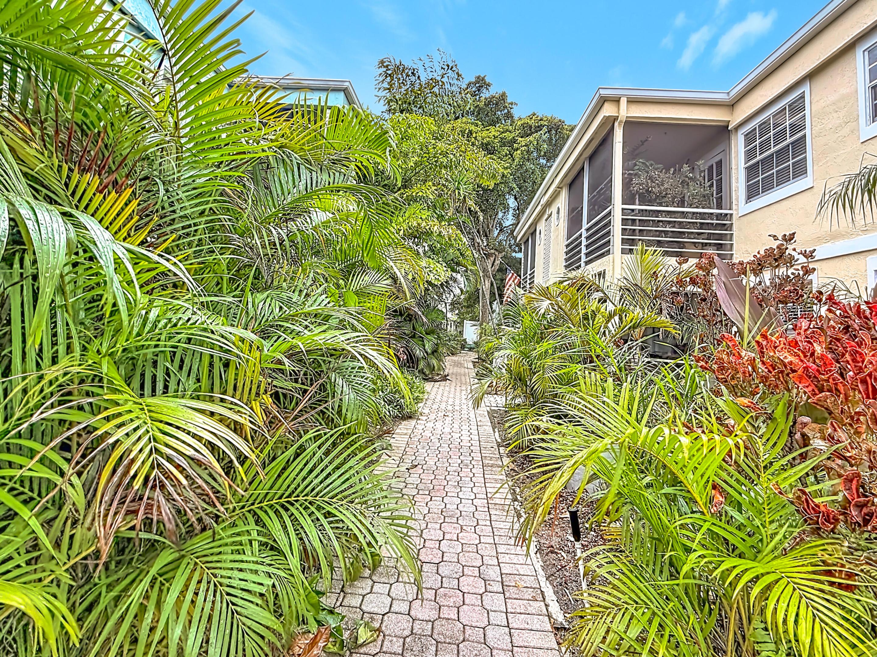 305 SE 11th Avenue, Pompano Beach, FL 33060, Pompano Beach