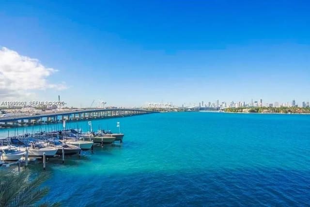 540 W Ave 1013 1013, sold in The Bentley Bay Condo, Miami Beach, FL