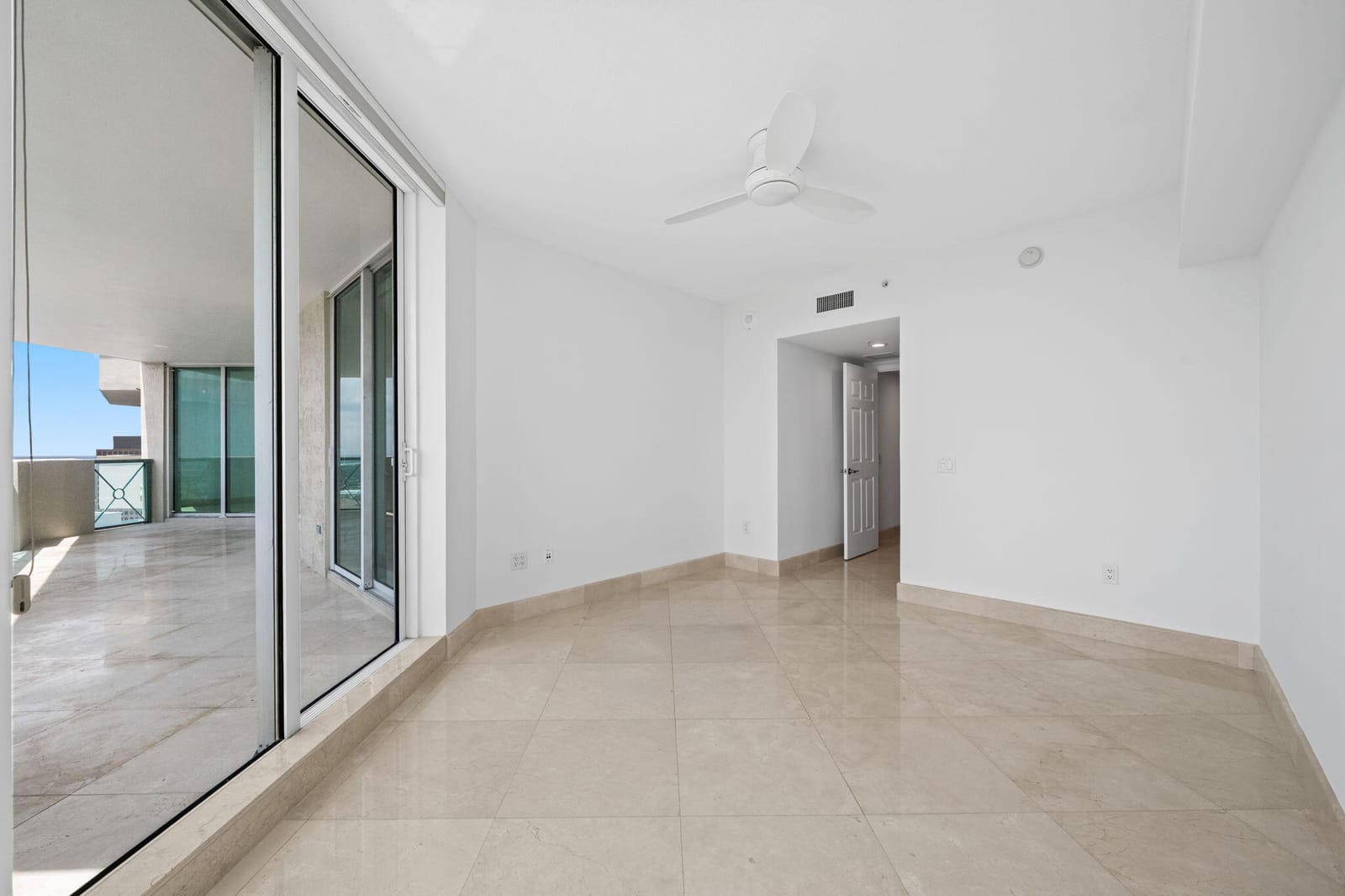 411 N New River Dr Drive E 3605, Fort Lauderdale, FL 33301 photo 23