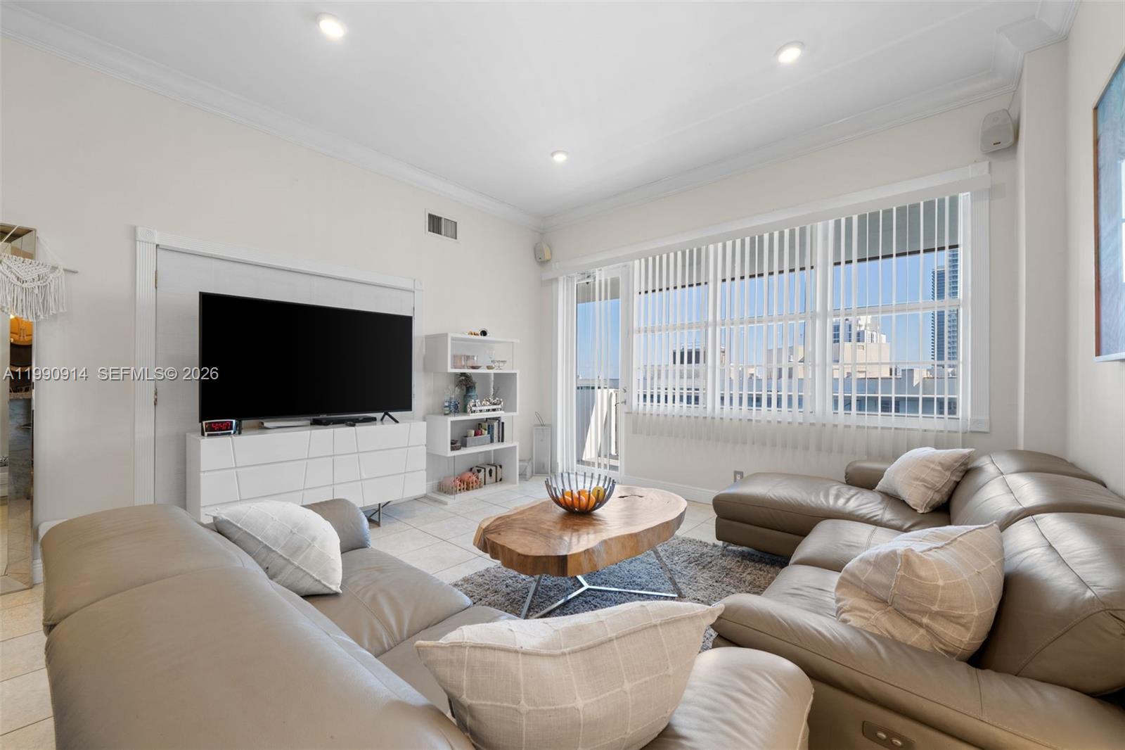 3725 S Ocean Drive PH18, Hollywood, FL 33019, Hollywood