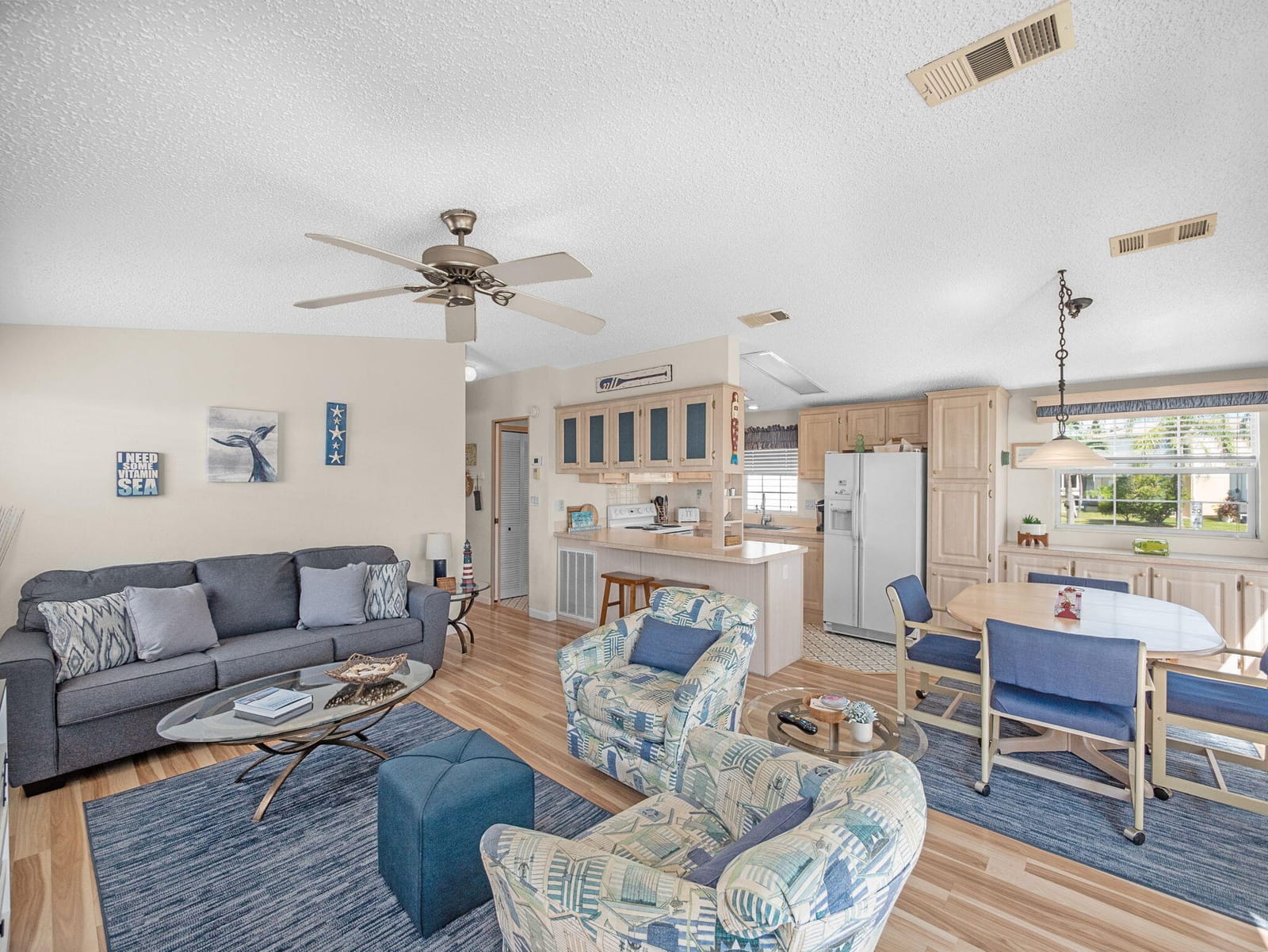 802 Nettles Boulevard, Jensen Beach, FL 34957 photo 4