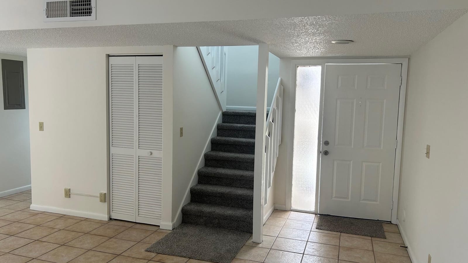 102 Sherwood Circle 21-a — photo 8