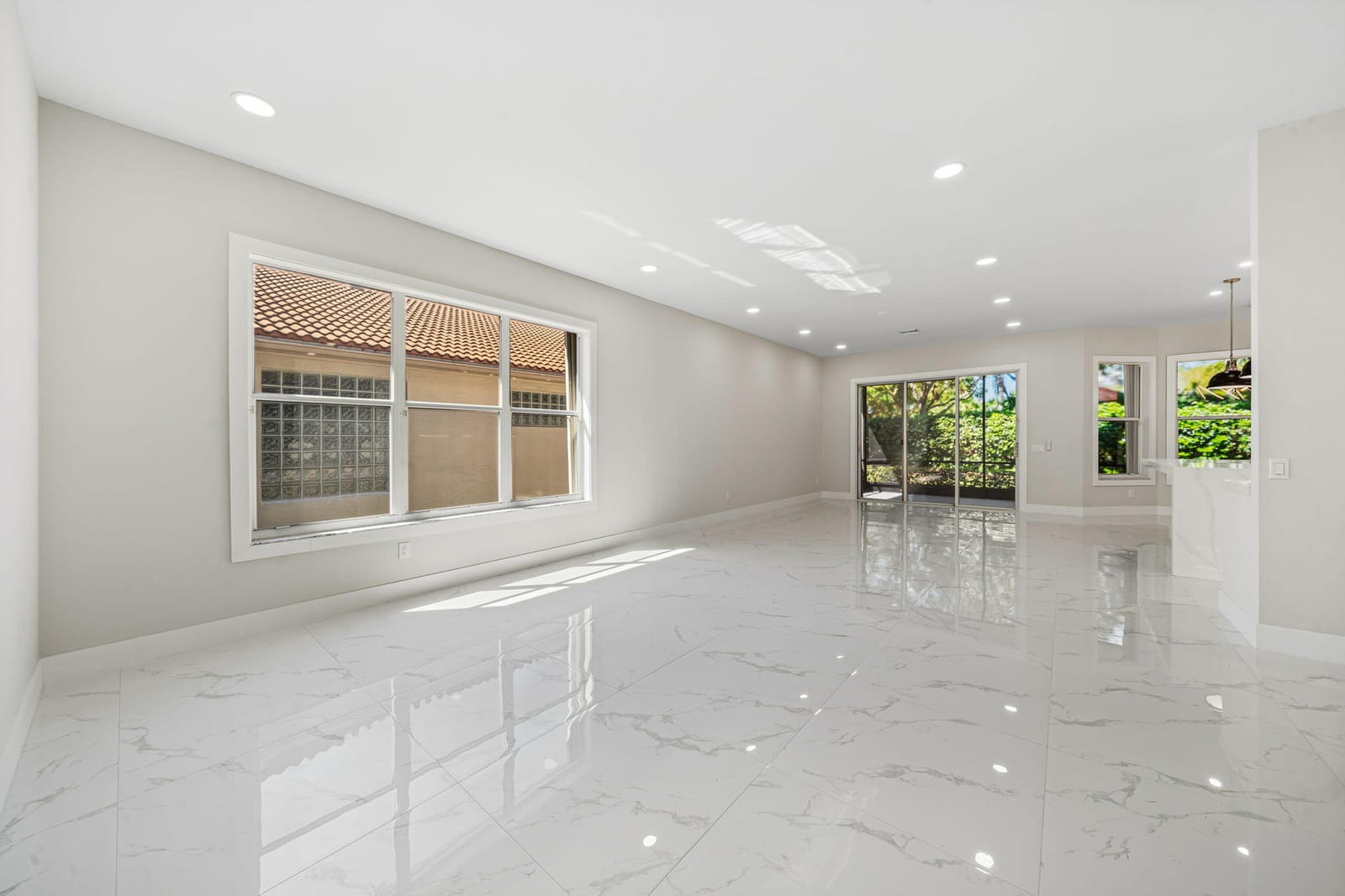 11431 Lanai Lane E — photo 10