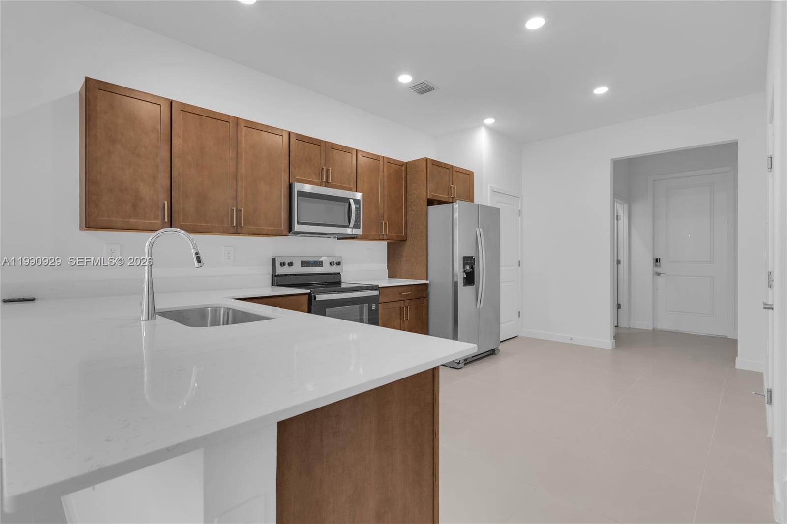 615 NE 1st Terrace — photo 6
