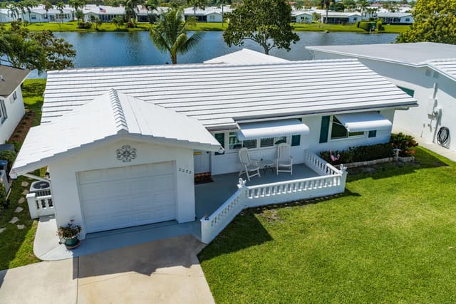 2028 SW 19th Avenue, sold in Boynton Leisureville, Boynton Beach, FL