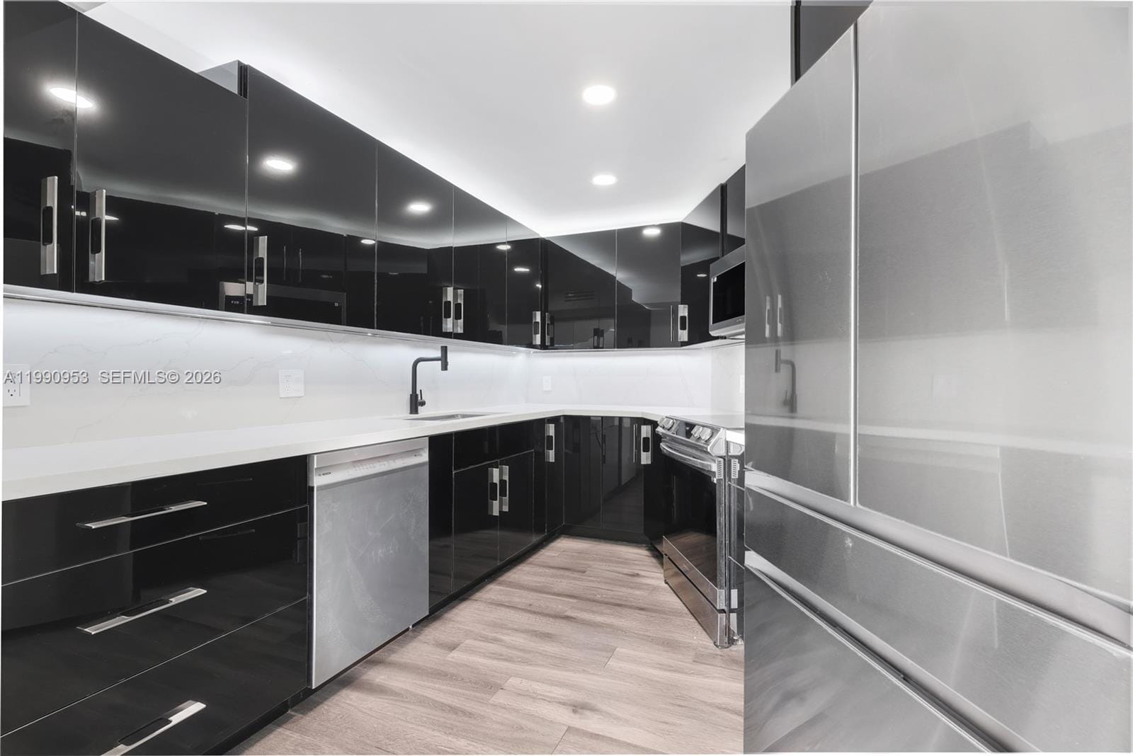 5420 N Ocean Drive 504, Singer Island, FL 33404 photo 12