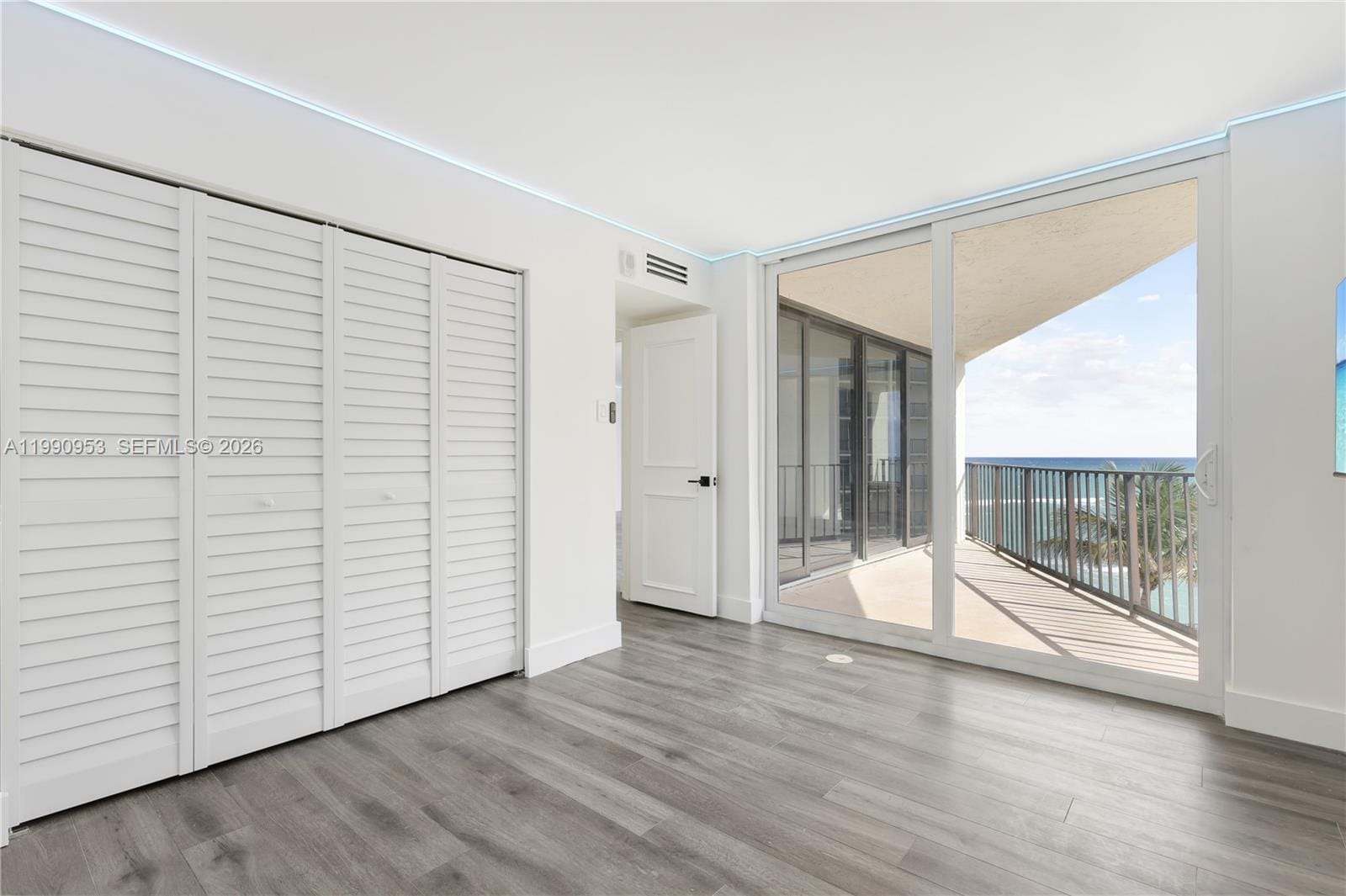 5420 N Ocean Drive 504, Singer Island, FL 33404 photo 19