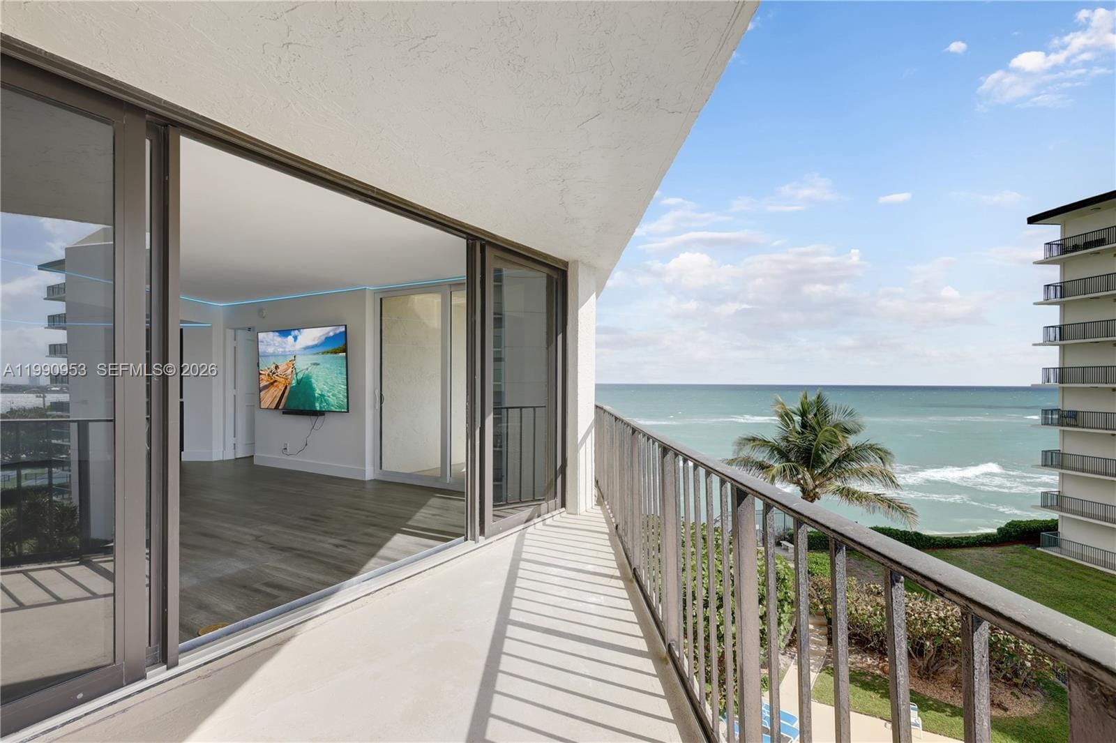 5420 N Ocean Drive 504, Singer Island, FL 33404 photo 3